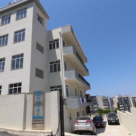 Hotel Kristal Vlorë Εξωτερικό φωτογραφία