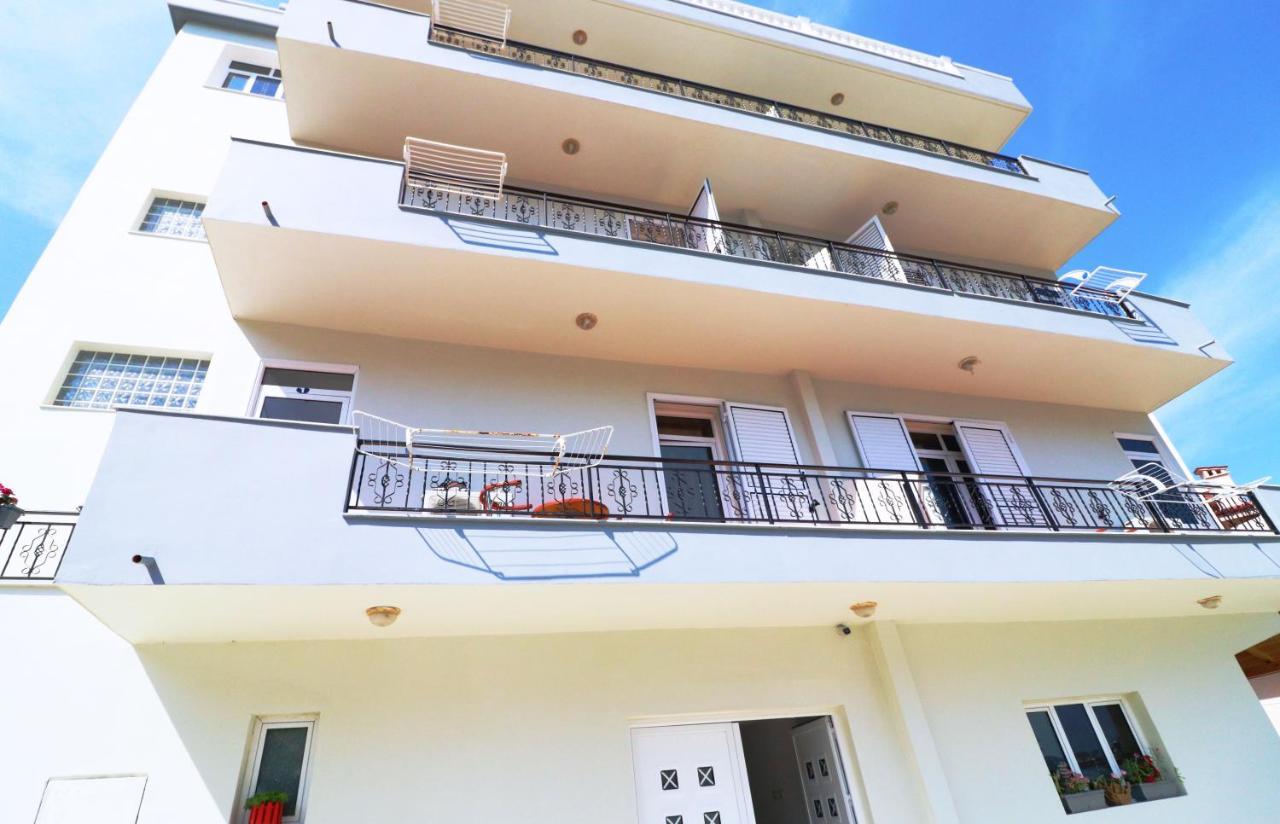 Hotel Kristal Vlorë Εξωτερικό φωτογραφία