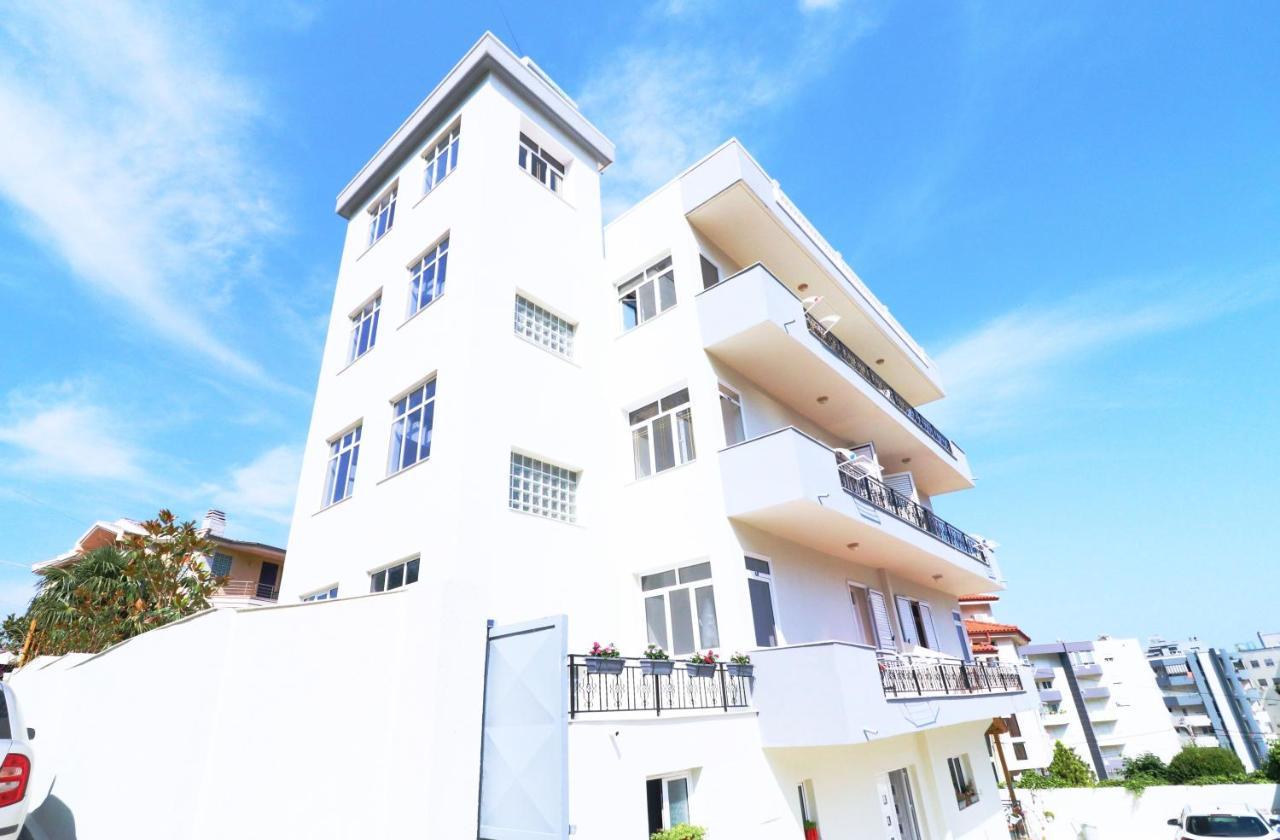 Hotel Kristal Vlorë Εξωτερικό φωτογραφία