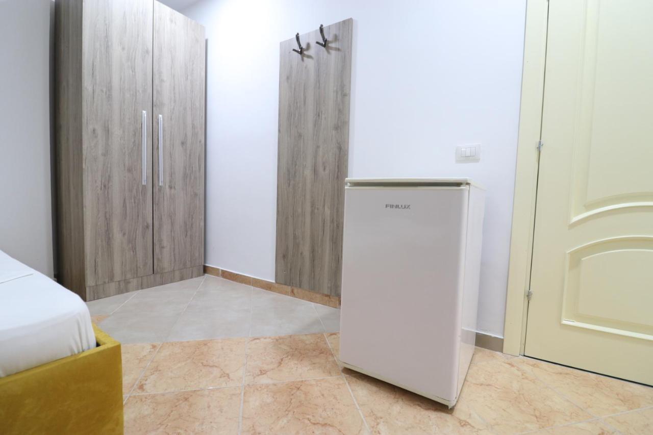 Hotel Kristal Vlorë Εξωτερικό φωτογραφία
