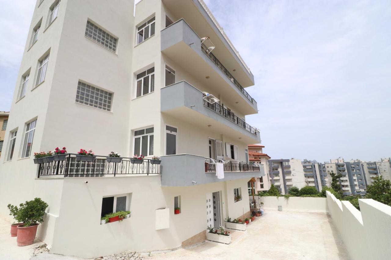 Hotel Kristal Vlorë Εξωτερικό φωτογραφία