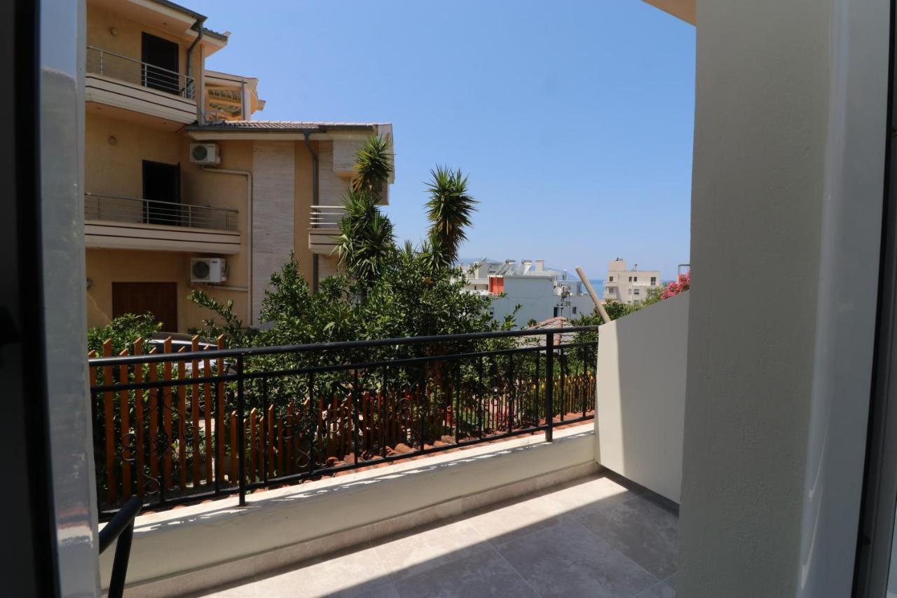 Hotel Kristal Vlorë Εξωτερικό φωτογραφία