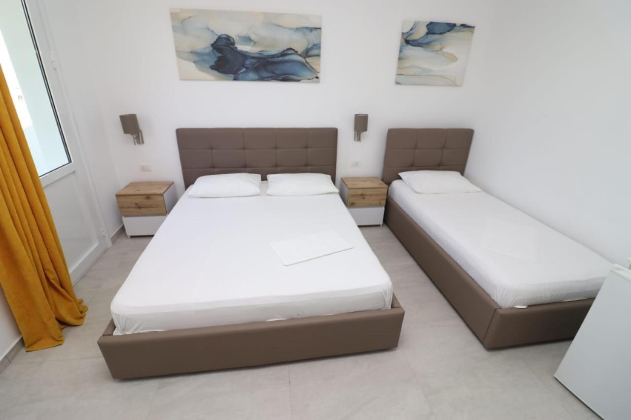 Hotel Kristal Vlorë Εξωτερικό φωτογραφία