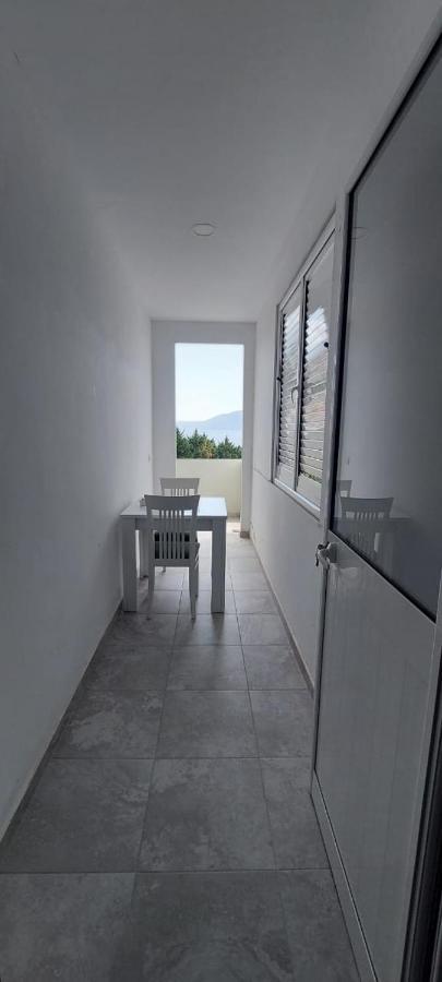 Hotel Kristal Vlorë Εξωτερικό φωτογραφία
