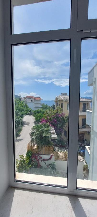 Hotel Kristal Vlorë Εξωτερικό φωτογραφία